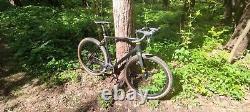 Full Carbon Ud Matt Gravel Bike Bicyce Thru Axle Flat Mount Gravel Frame and for