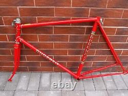 Cadre de course en acier des années 1980 pour vélo de route Gudereit taille 57 cm