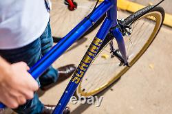 Vélo de route Kedzie Single-Speed Fixie, cadre léger pour une conduite en ville